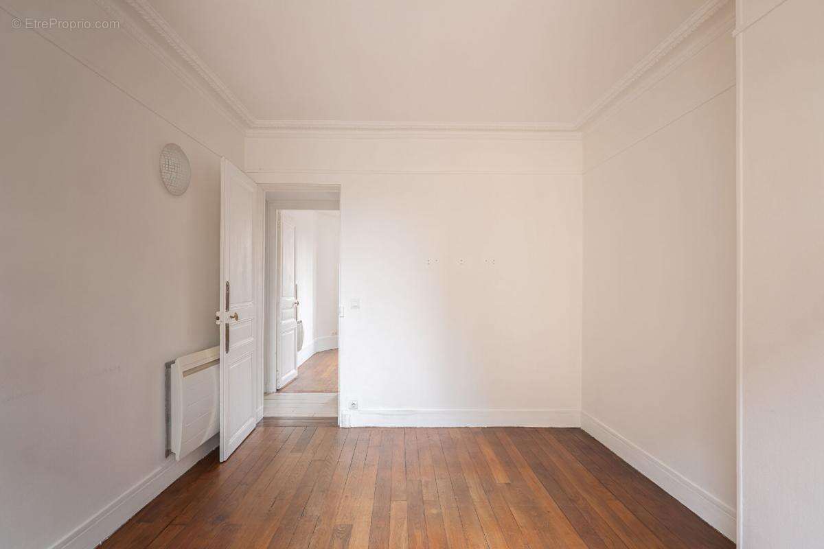 Appartement à MONTROUGE