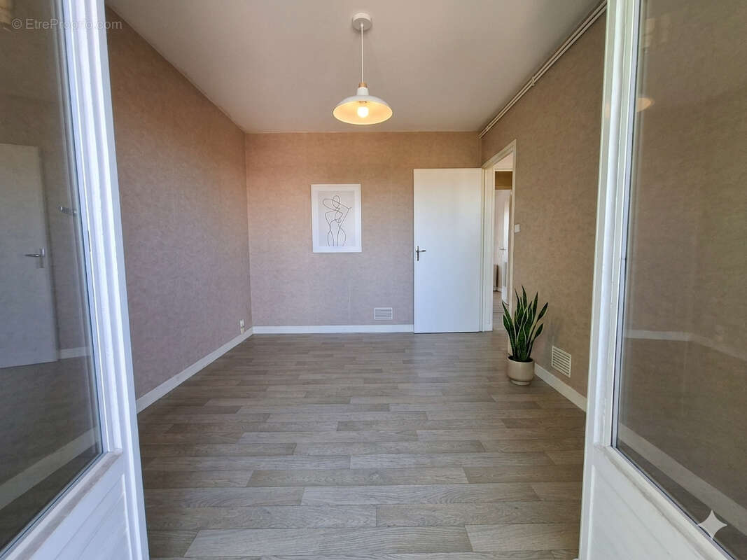 Appartement à CHATELLERAULT