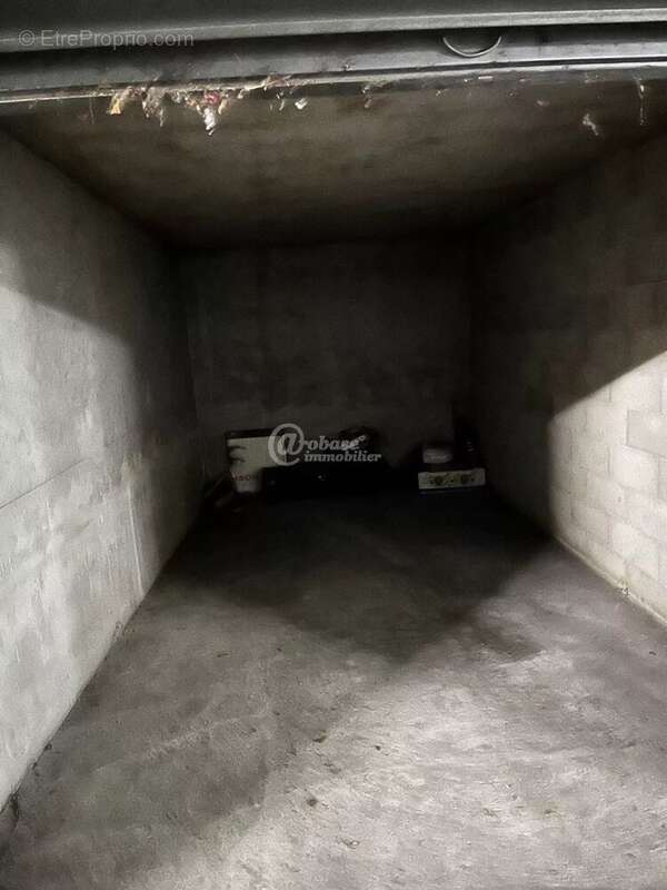 Appartement à MARSEILLE-4E