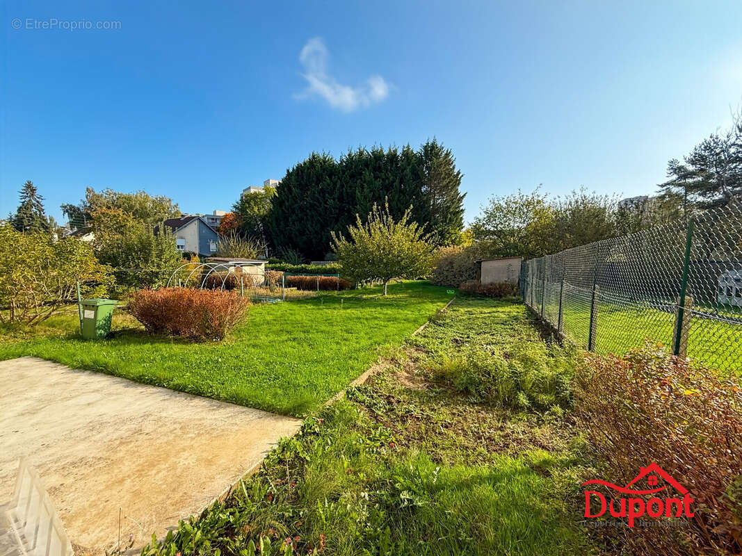 Maison à CHARLEVILLE-MEZIERES