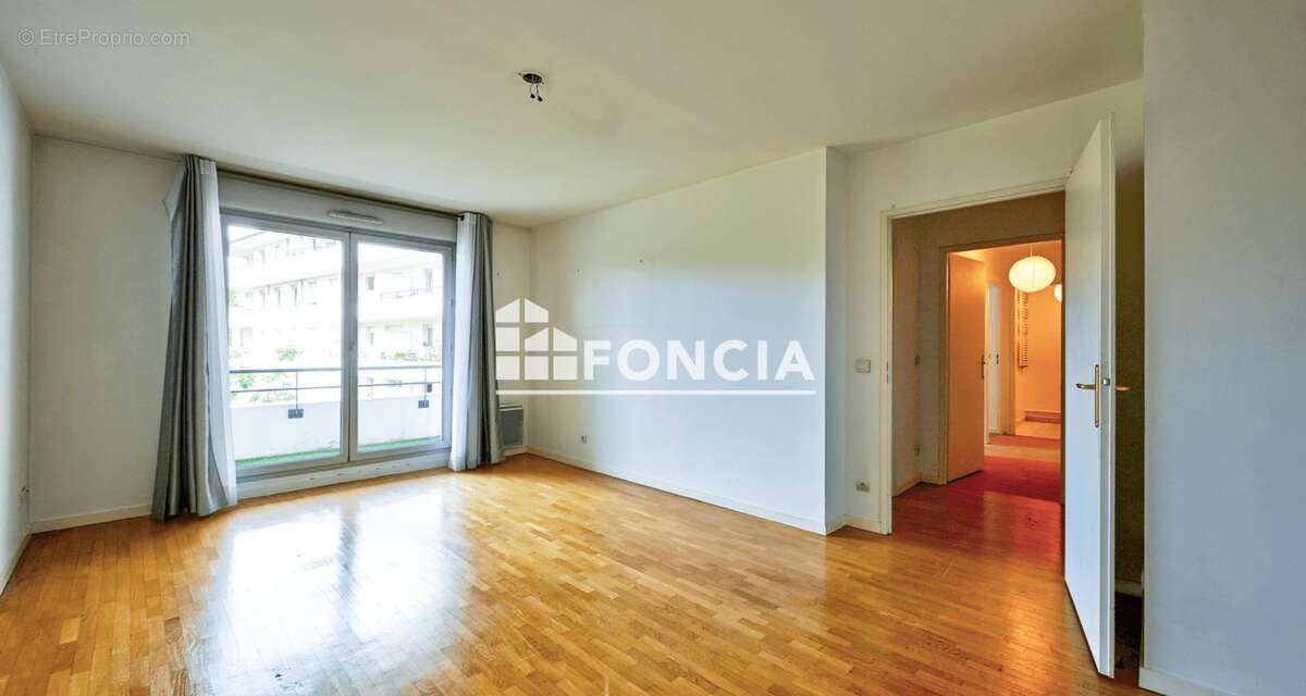 Appartement à SAINT-OUEN-L'AUMONE