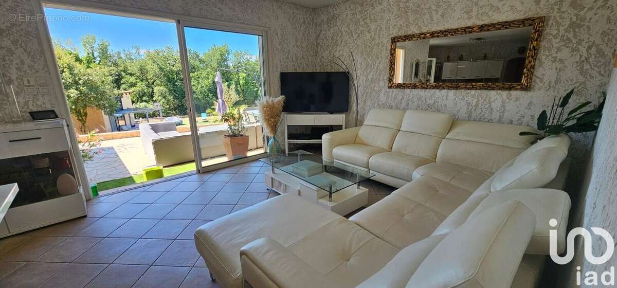 Photo 9 - Maison à TOURVES