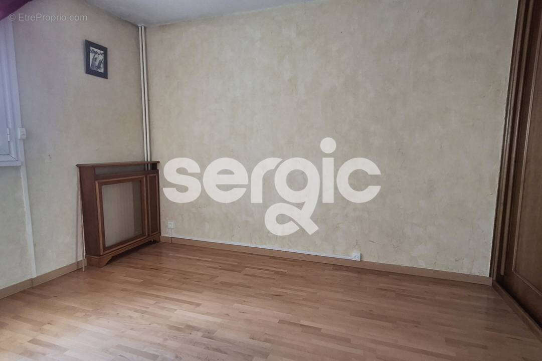 Appartement à QUINCY-SOUS-SENART