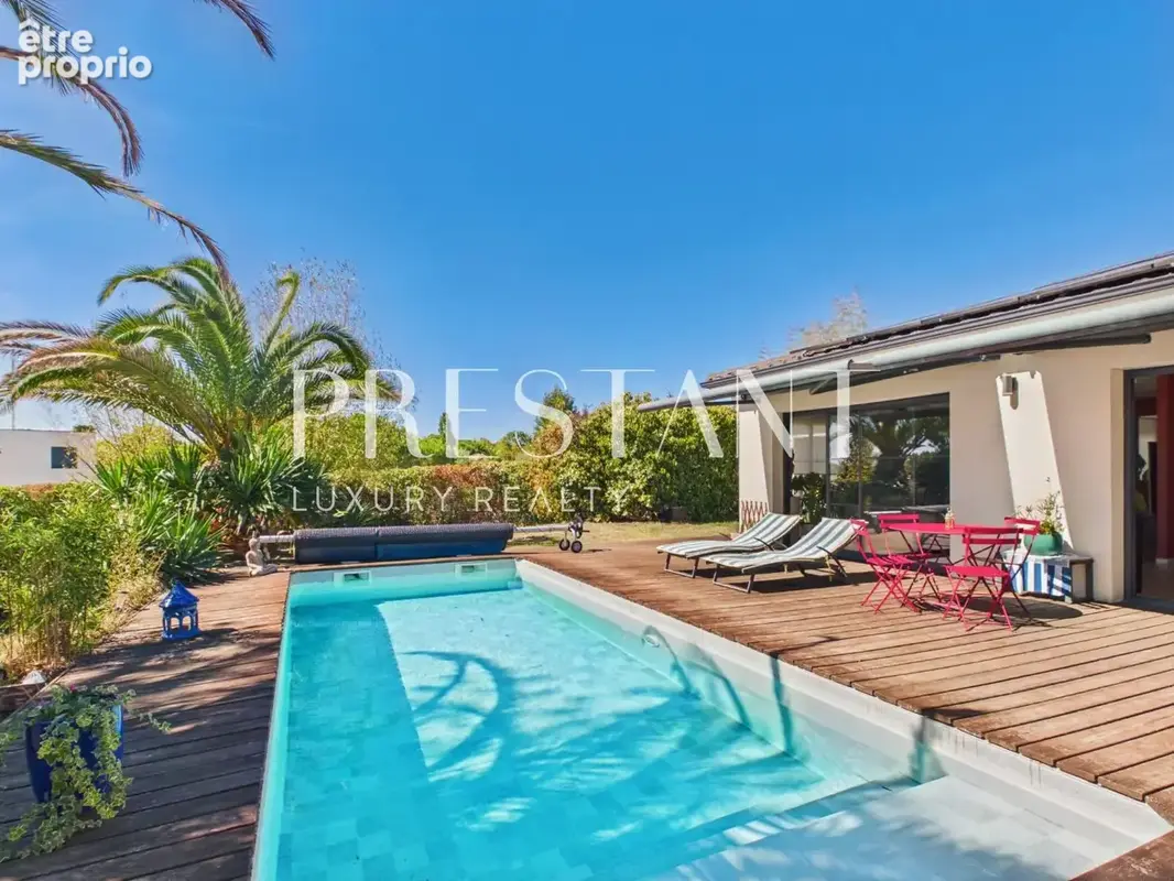 Villa Haut-Bouliac de plain-pied de 168 m² avec piscine et dépendance - photo 10