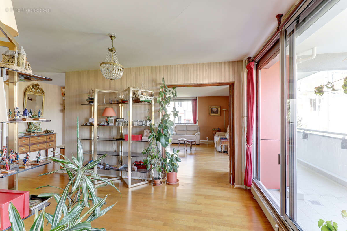 Appartement à CHAMALIERES