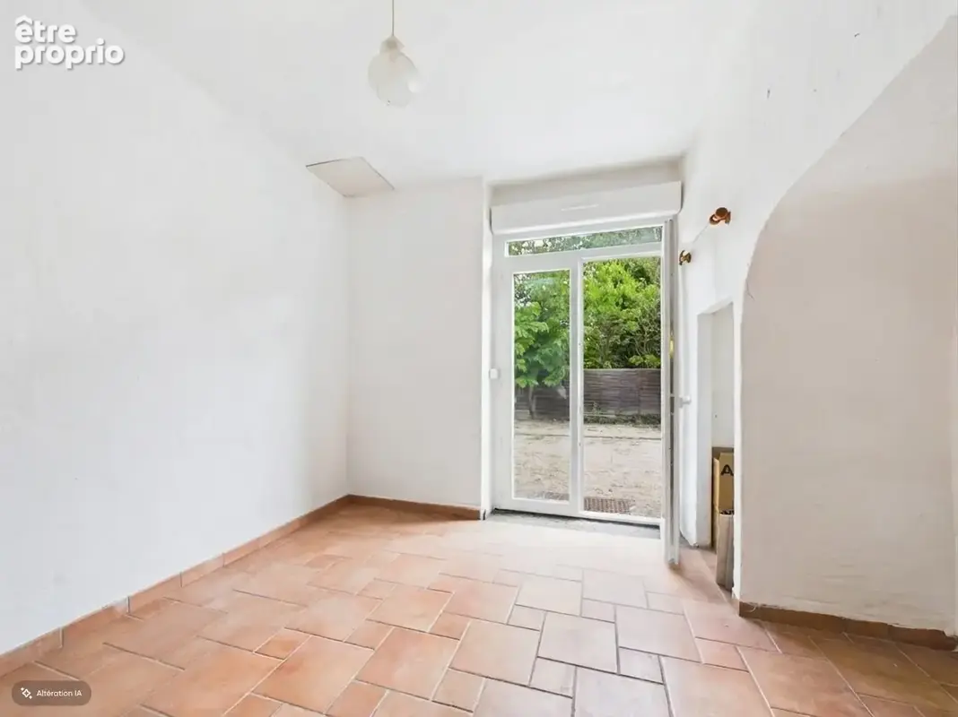 Ancienne gare de Florensac  Maison atypique de 137 m² avec piscine - photo 12