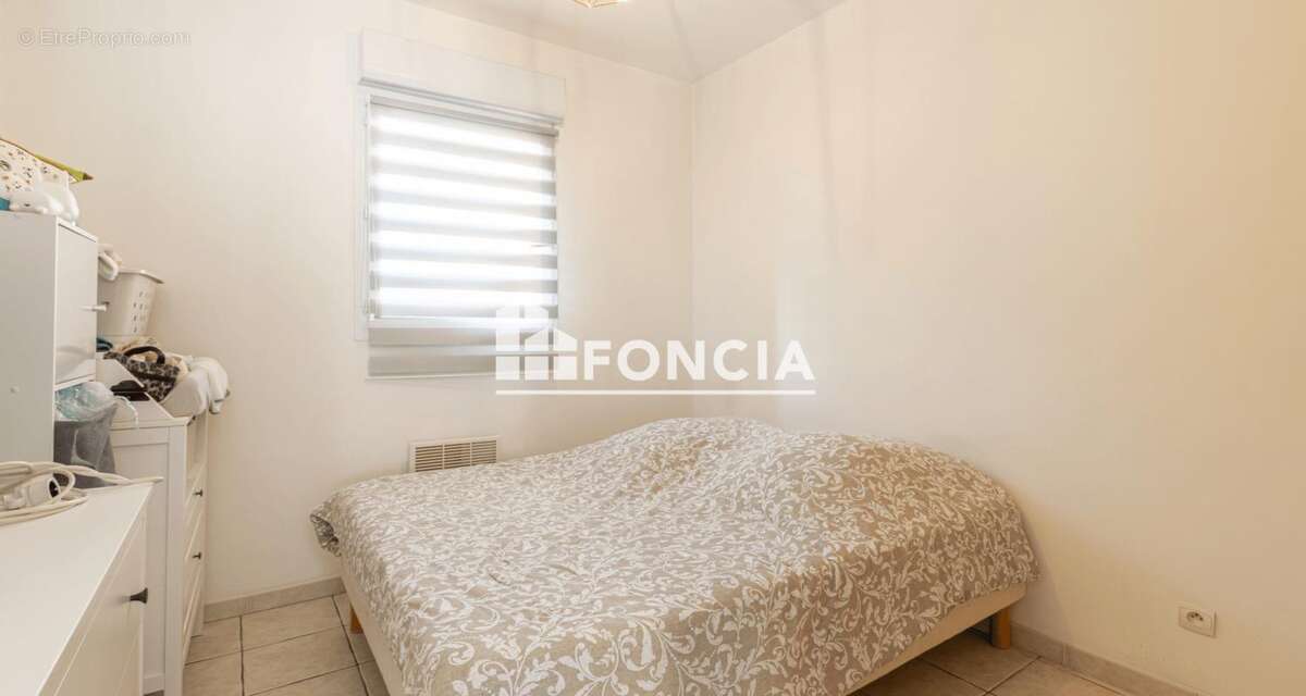 Appartement à PORT-DE-BOUC