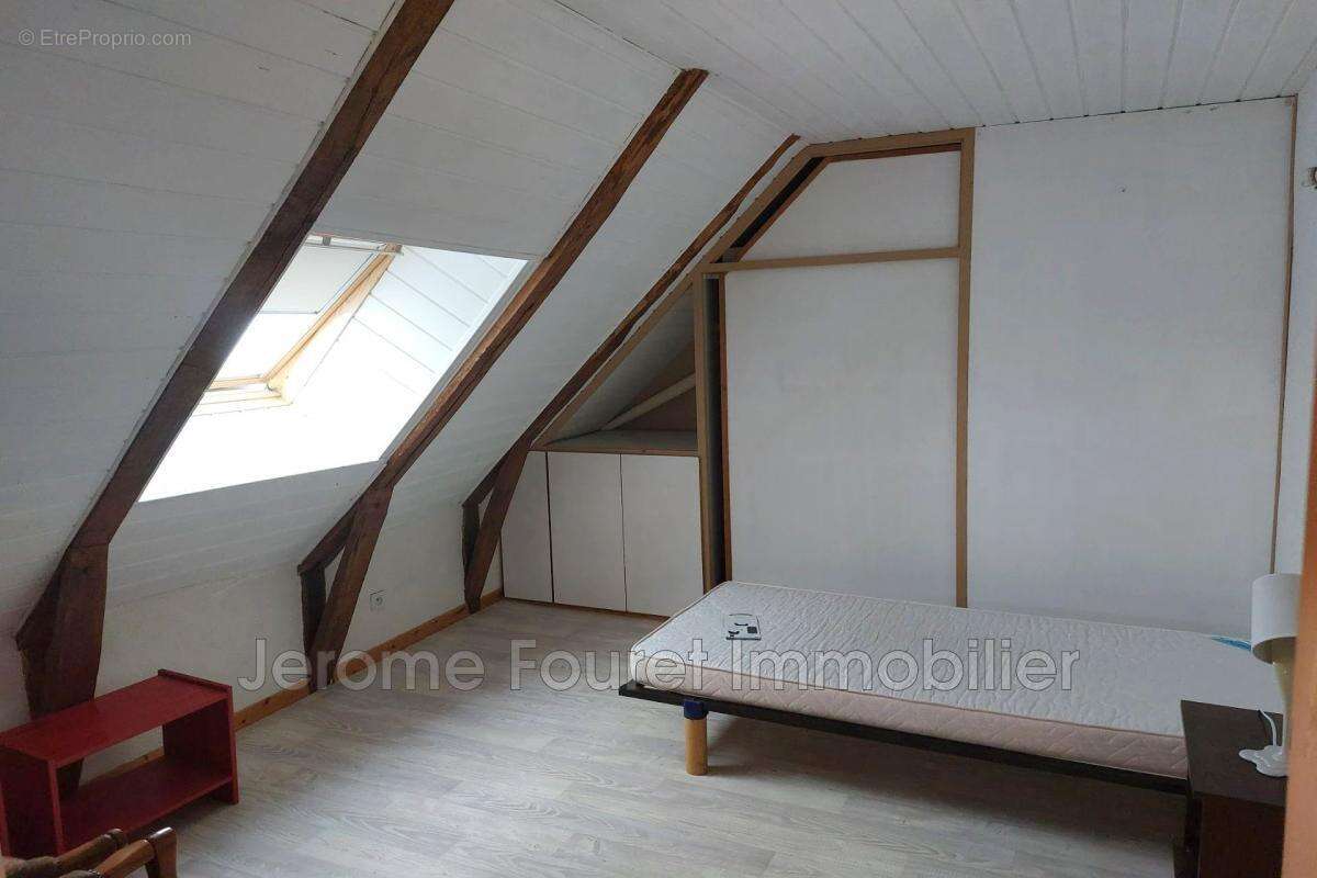 Maison à COURTEIX