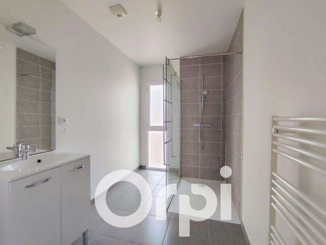 Appartement À Vendre - photo 7