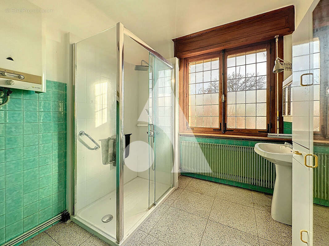 Maison à SAINT-AMAND-LES-EAUX