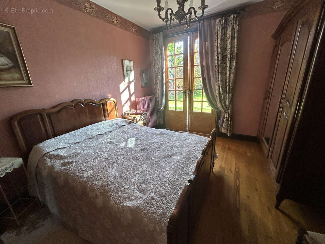 Maison à CHASSENEUIL-SUR-BONNIEURE