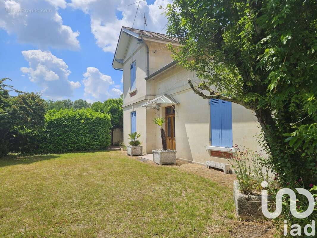Photo 2 - Maison à SAINT-DENIS-DE-PILE