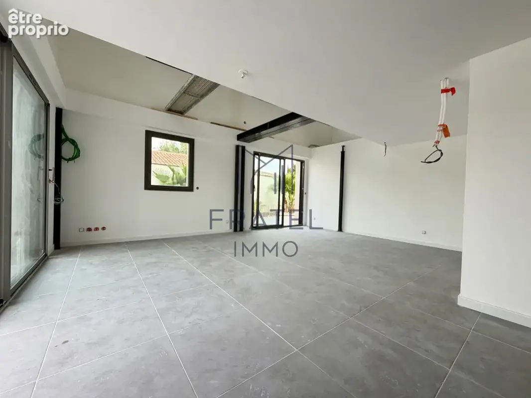 Immeuble professionnel de 465 m2 - photo 4