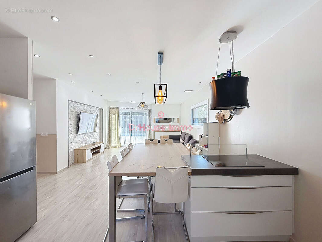 Maison 95 m² à Saint-Paul-Les-Romans  - photo 36