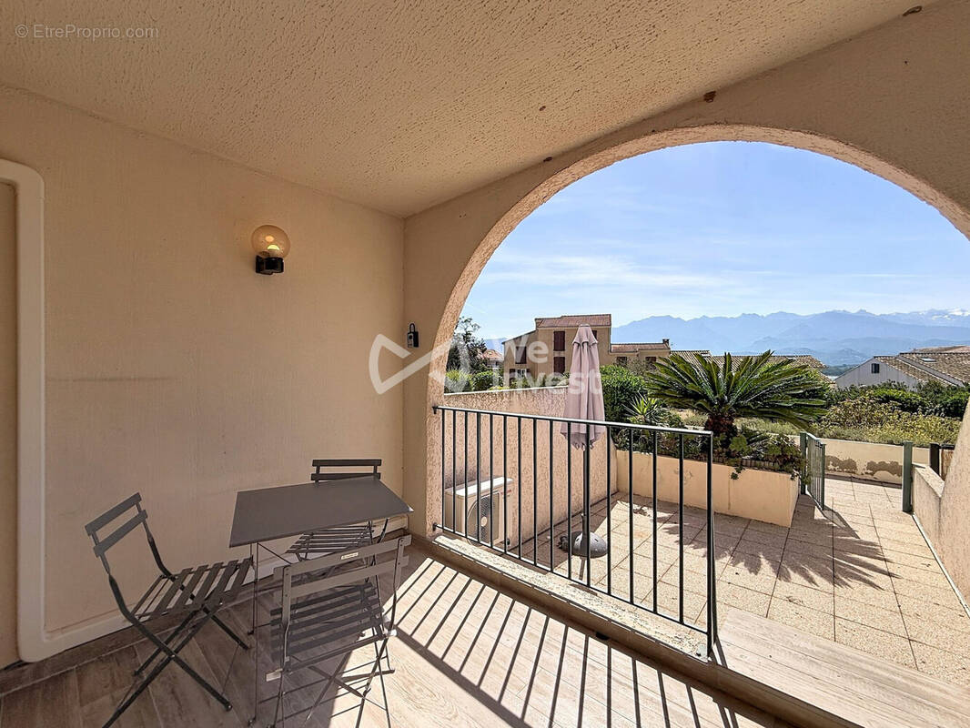 Appartement à CALVI