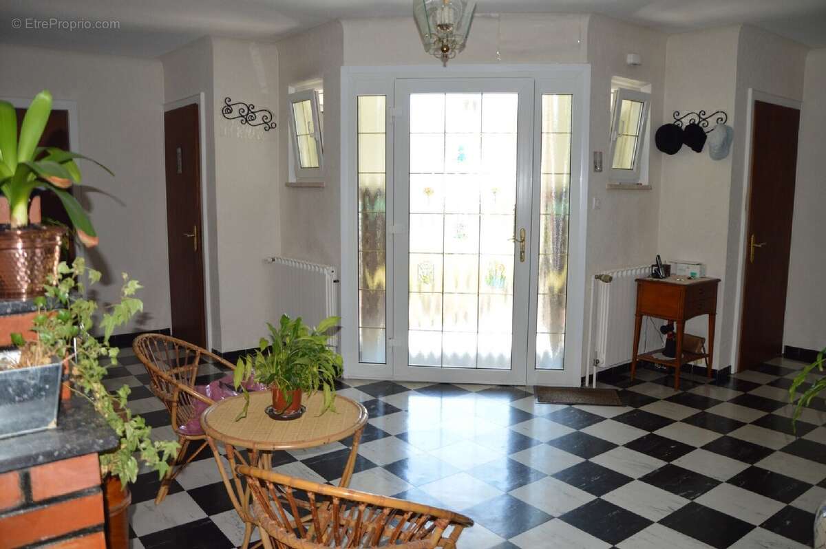 Maison 160 m² à Montbronn  - photo 3
