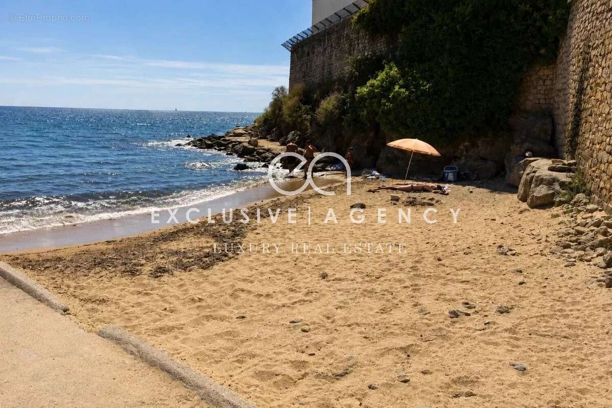 Cannes Eden Appartement 4 pièces 97m² avec vue mer panoramique - photo 16
