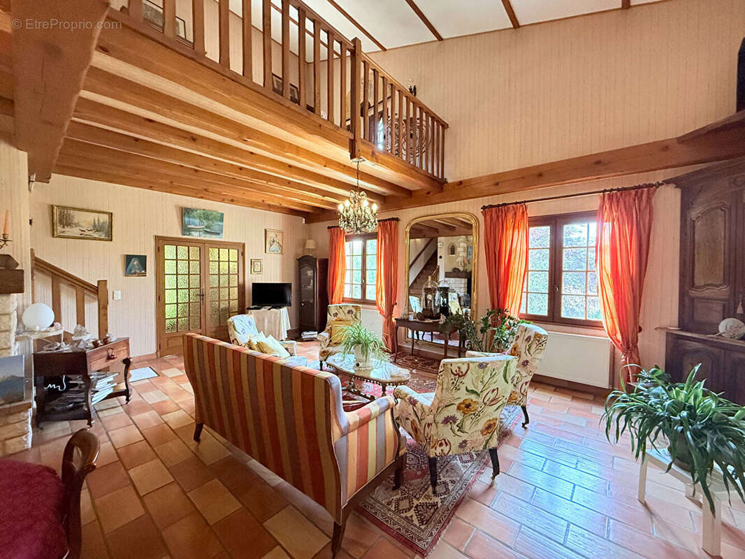 Maison à LEMBRAS