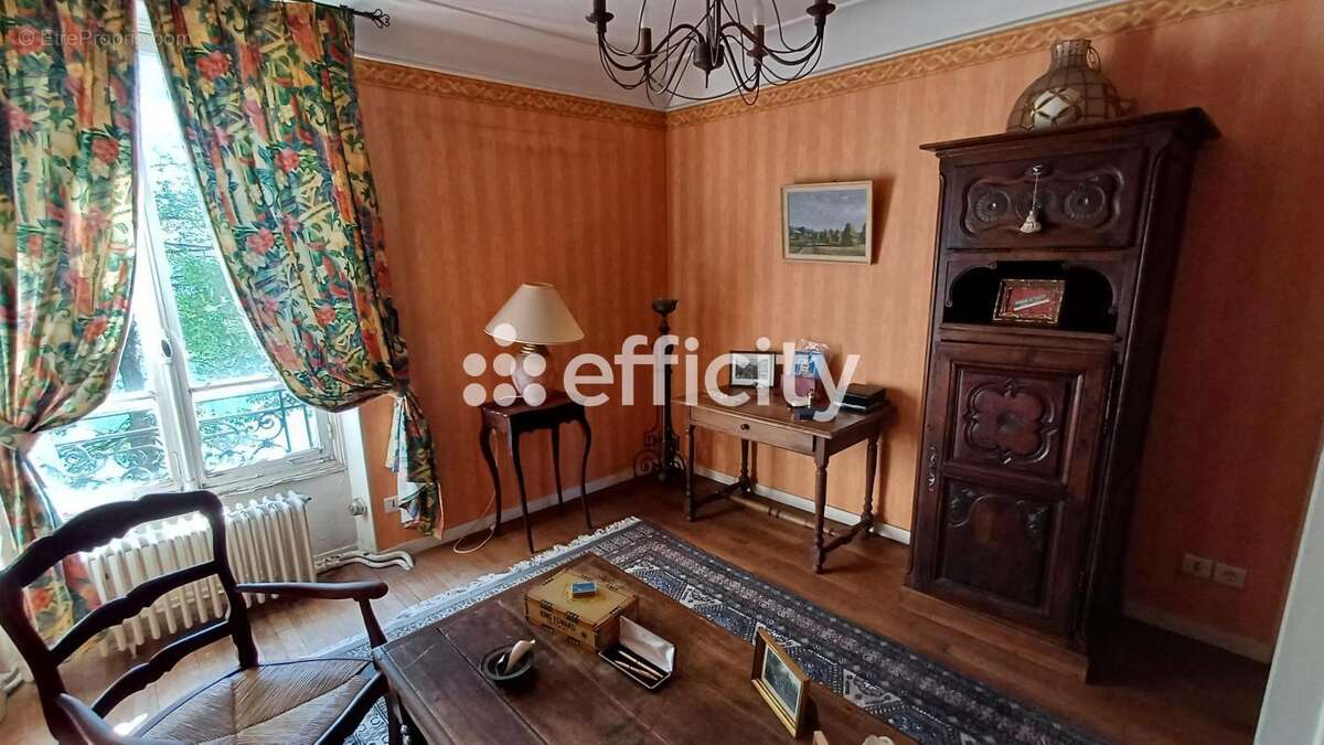 Maison à CHATEAU-THIERRY