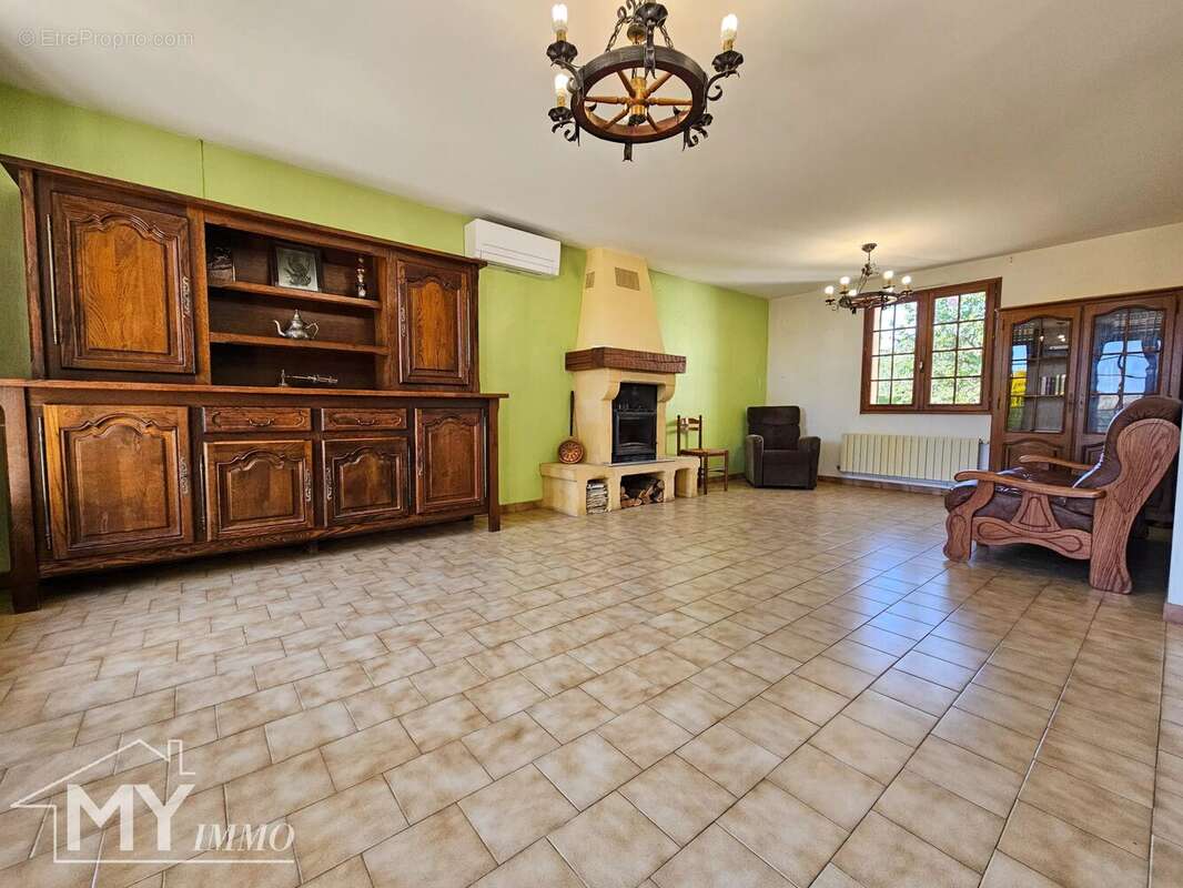 Maison à GARDONNE