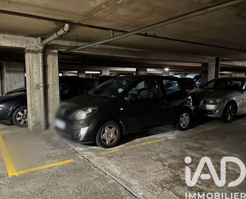 Photo 4 - Parking à PARIS-19E