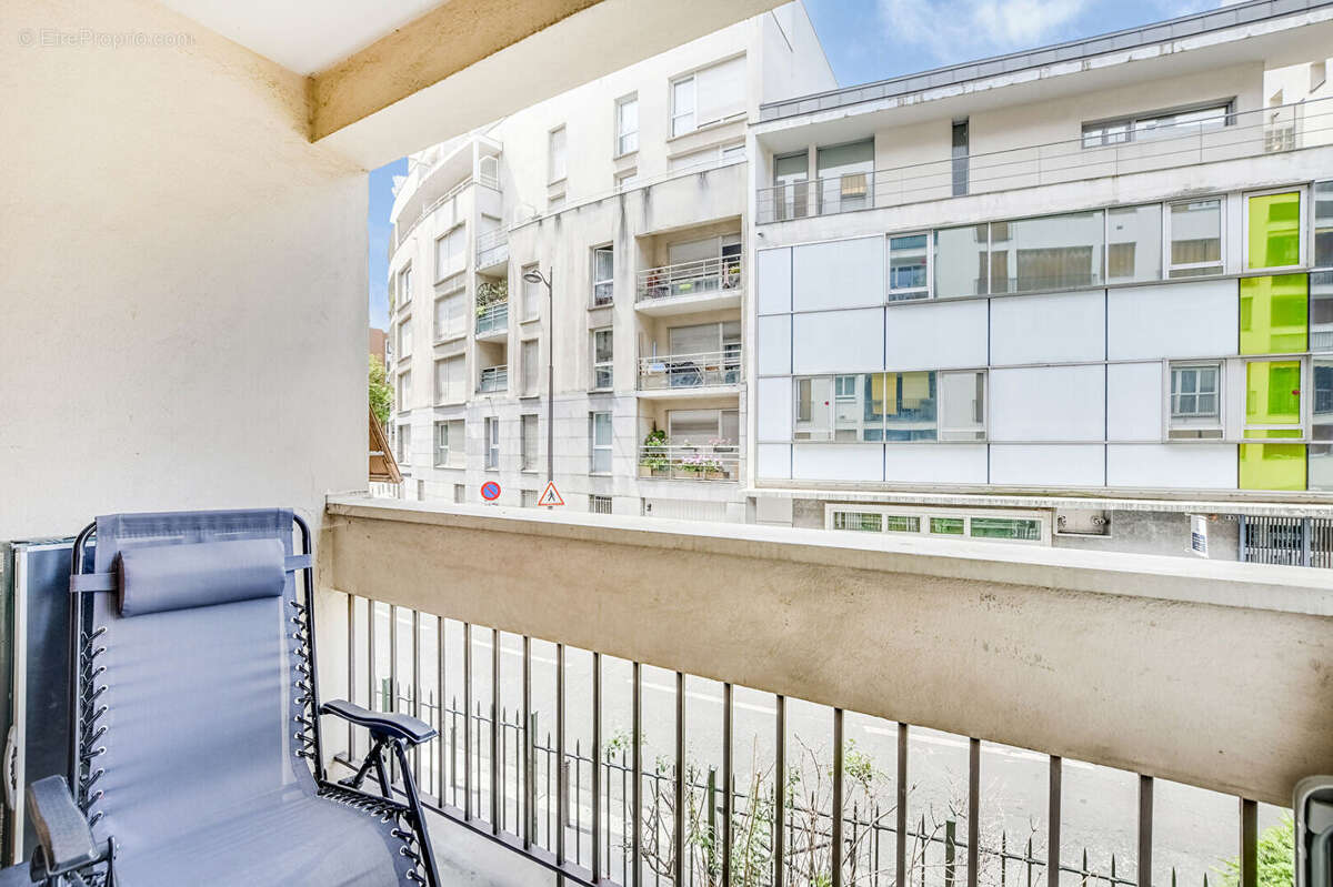 Appartement à PARIS-19E