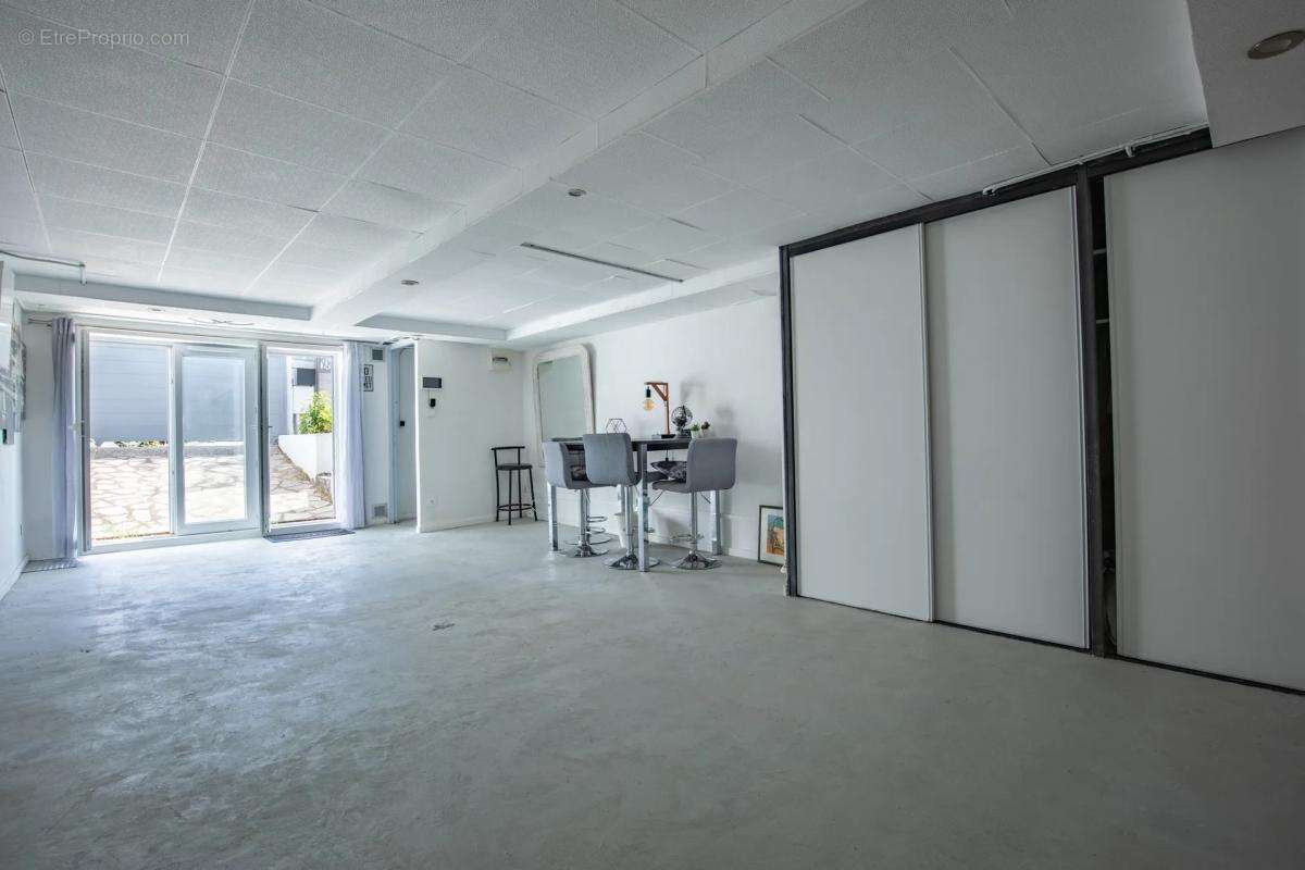Maison de 6 pièces - 110 m2 - Saint-Herblain - photo 13