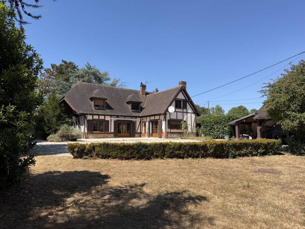 Maison à LA BARRE-EN-OUCHE