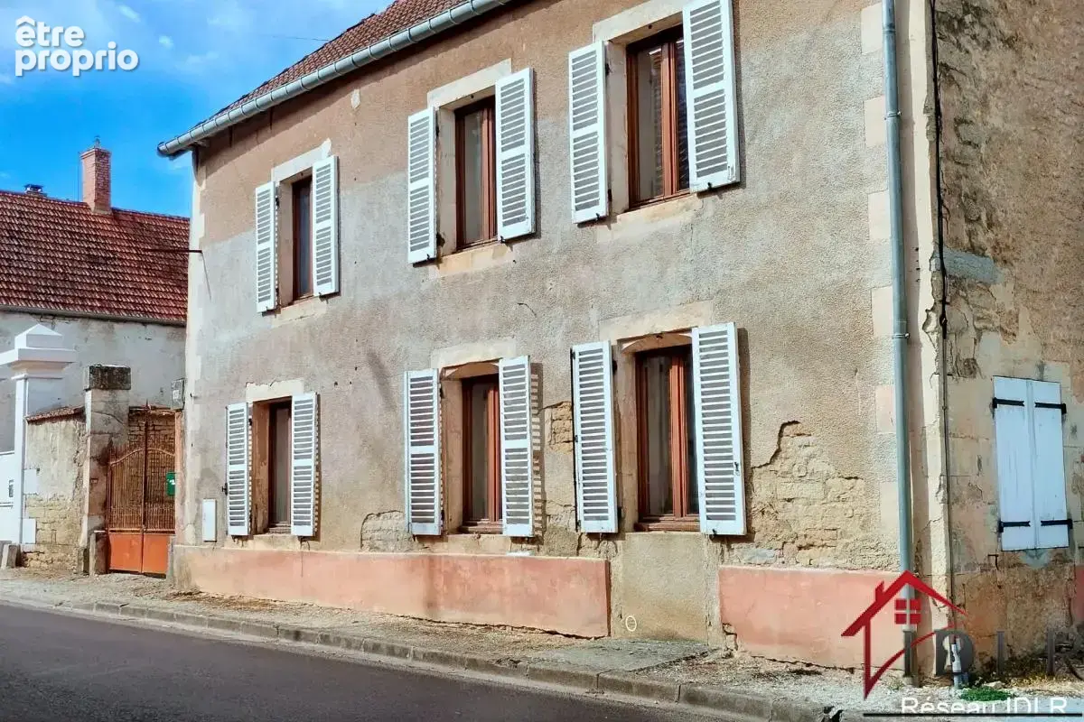 Belle maison avec grange, cinq pièces, 116 mètres carrés hab - photo 13