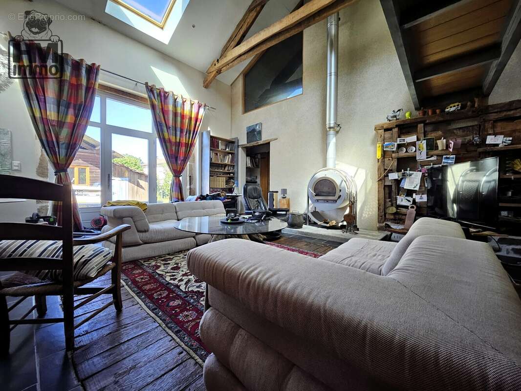 Maison 198 m² à Peyrat-Le-Chateau  - photo 6