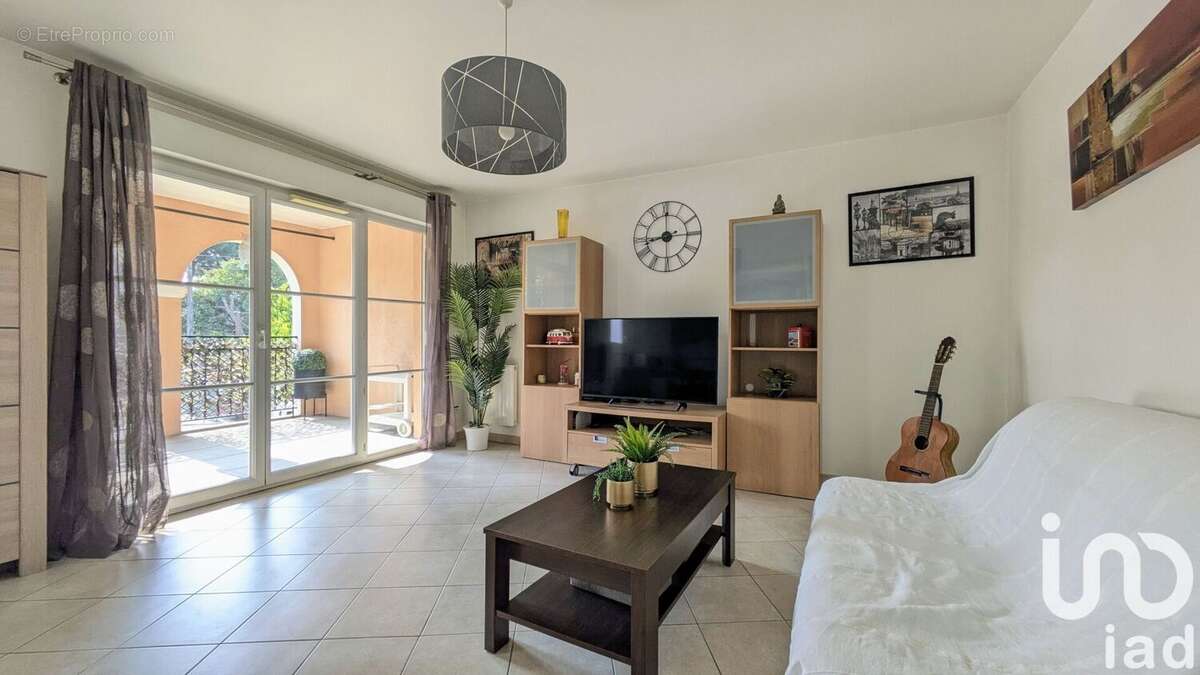 Photo 3 - Appartement à ROQUEFORT-LES-PINS