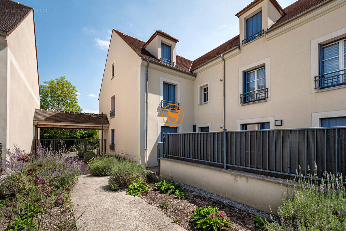 Appartement à ORRY-LA-VILLE