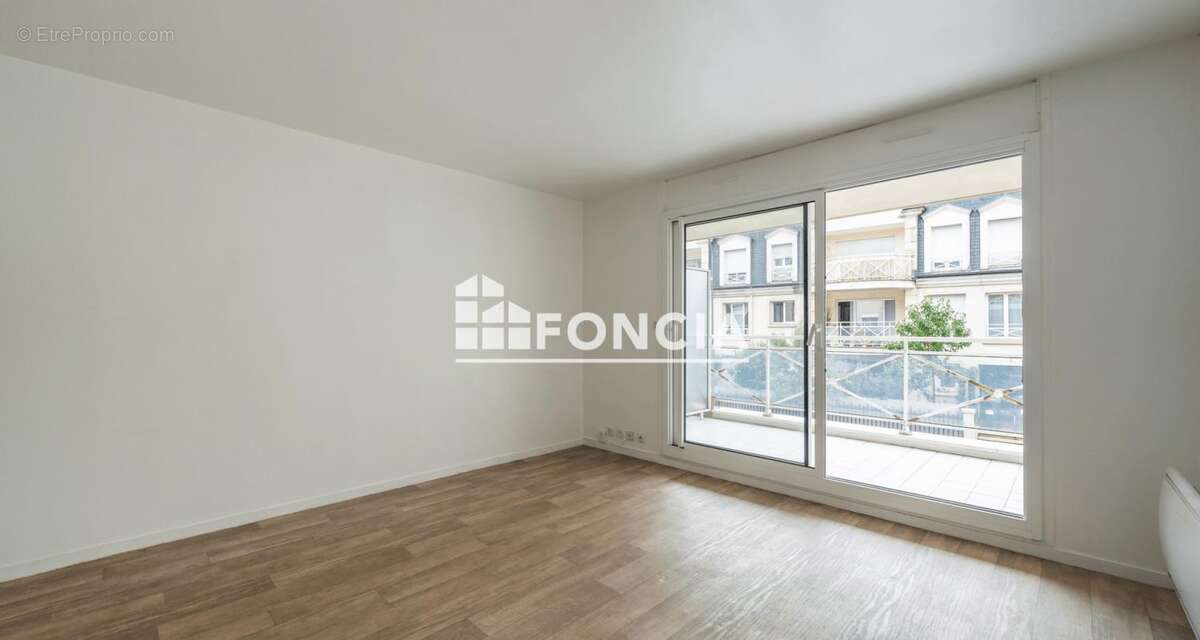 Appartement à NOGENT-SUR-MARNE