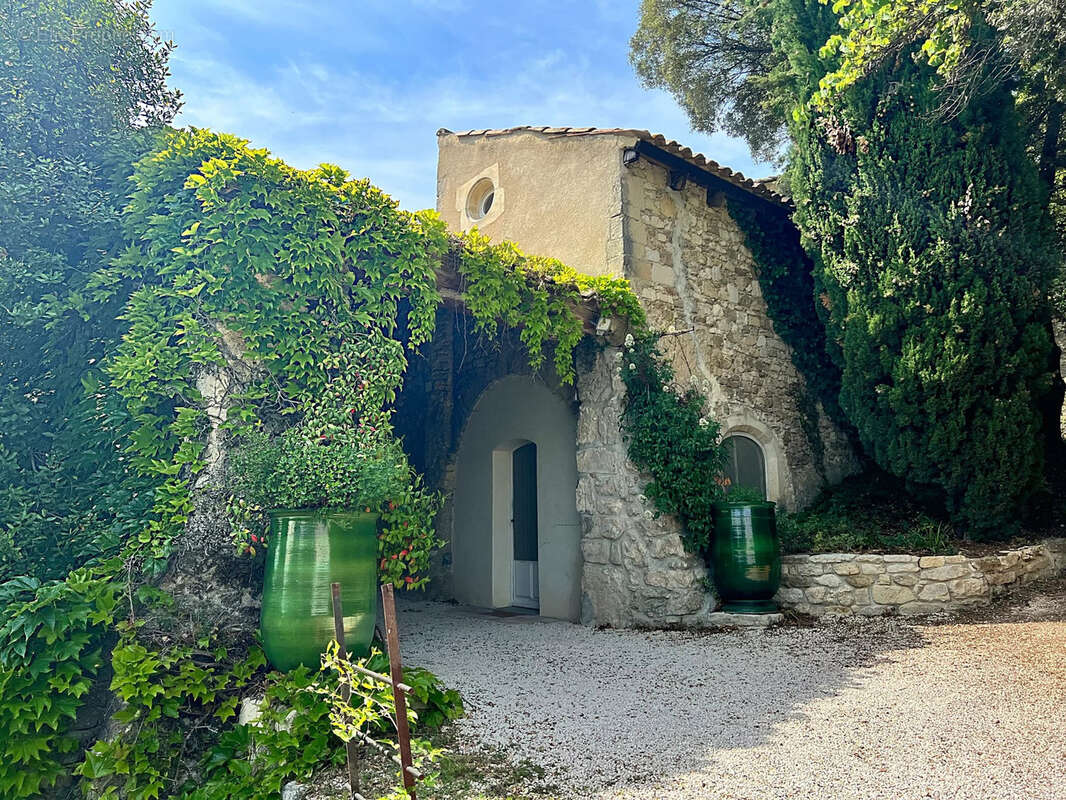 Proche de Grignan   Authentique Mas du XVᵉ siècle avec gîtes sur 4,3 hectares - photo 30