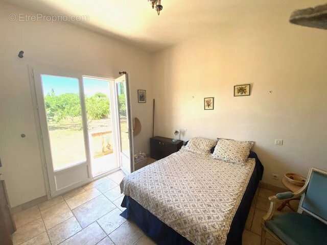 Maison à SOLLIES-PONT