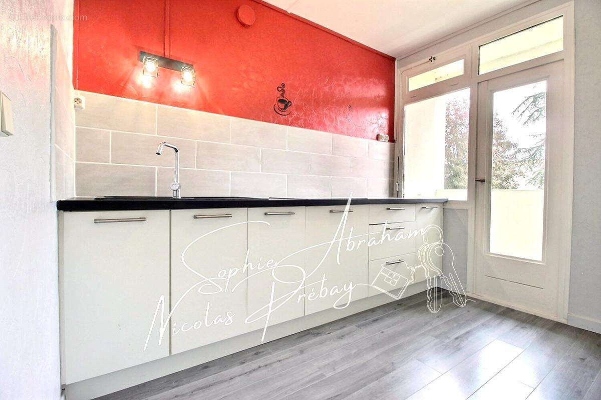 Appartement à PITHIVIERS