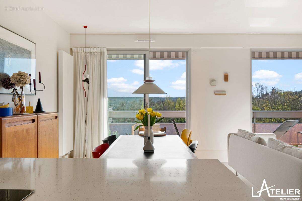 Appartement à MAREIL-MARLY