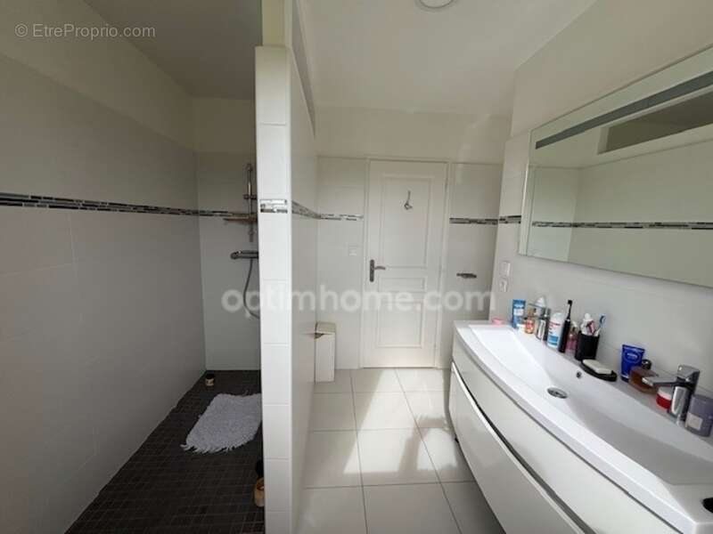 Maison à SAINT-AUBIN-ROUTOT