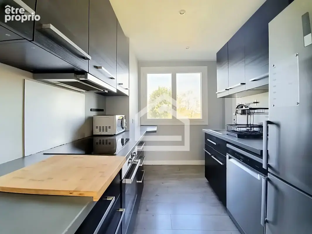 Appartement 3 pièces 67m2 entièrement rénové au coeur du centre-ville de Mérignac - photo 9