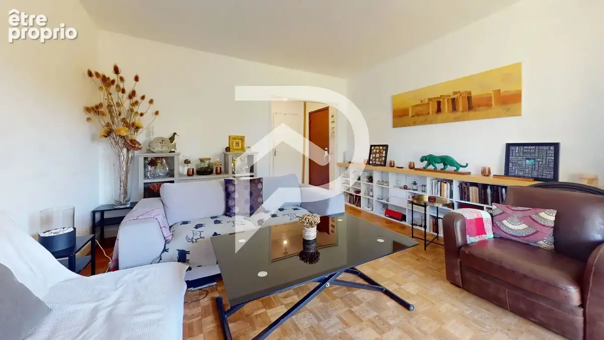 Appartement à VERNEUIL-SUR-SEINE