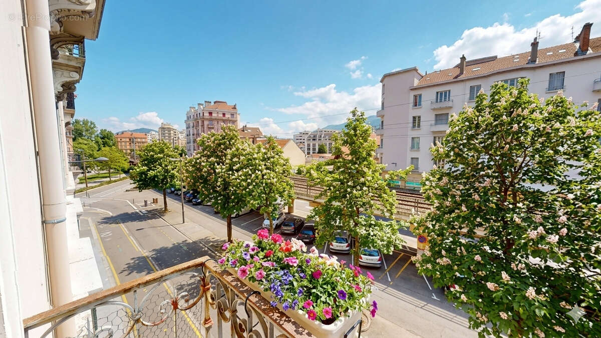 Appartement à GRENOBLE