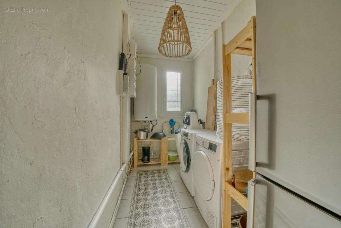 Maison à MESCHERS-SUR-GIRONDE