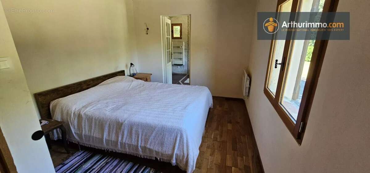 Maison à MONTFERRIER