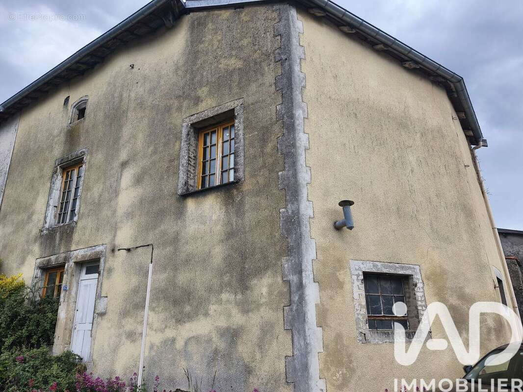Photo 2 - Maison à HOUECOURT