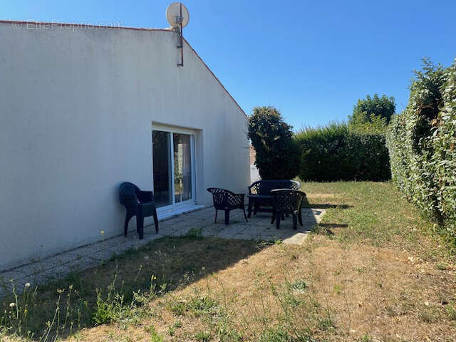 Maison à LA BREE-LES-BAINS