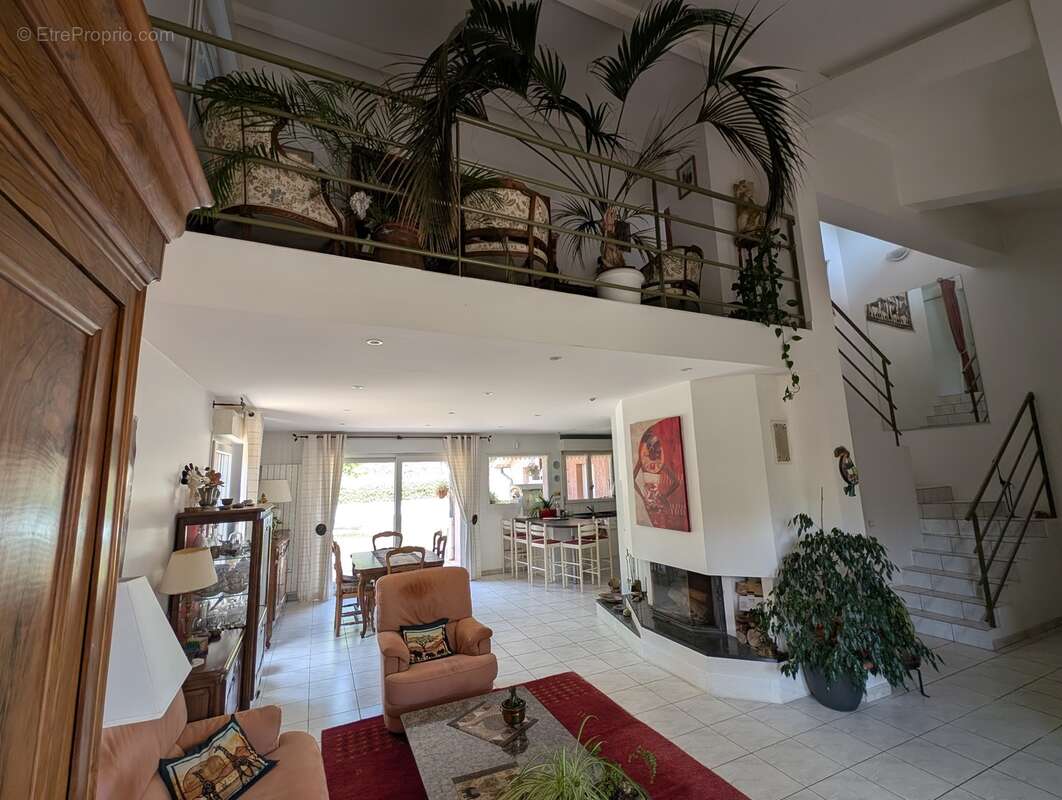 n°3 - Maison à SATOLAS-ET-BONCE