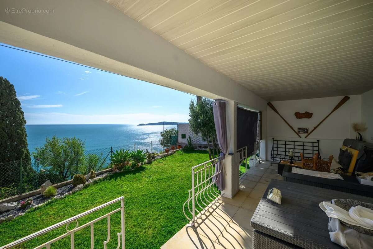 Appartement à CAP-D'AIL