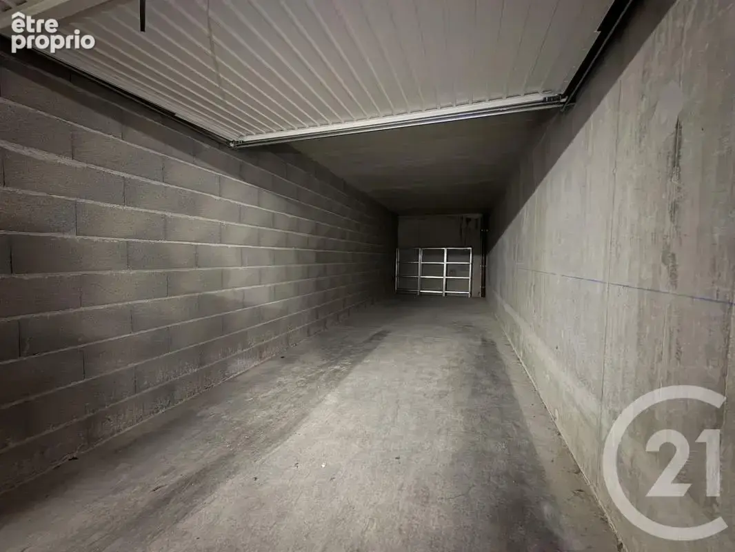 Parking 24 m² à Lyon-9e  - photo 2