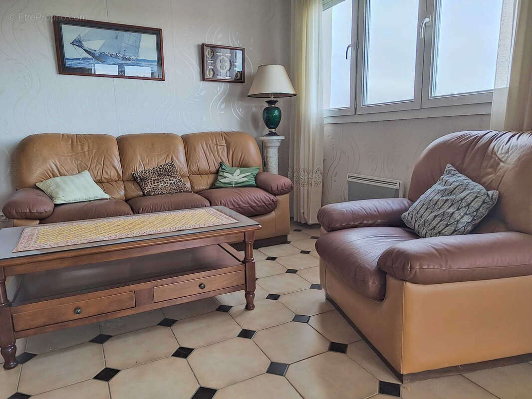 Appartement à SATHONAY-CAMP