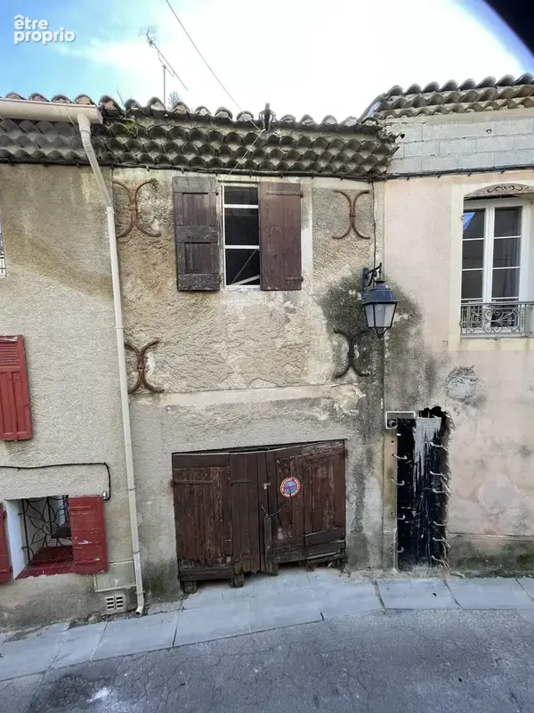 Parking à LAMBESC